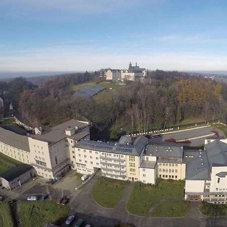 Hotel Dom Pielgrzyma Gora Swietej Anny Exterior foto